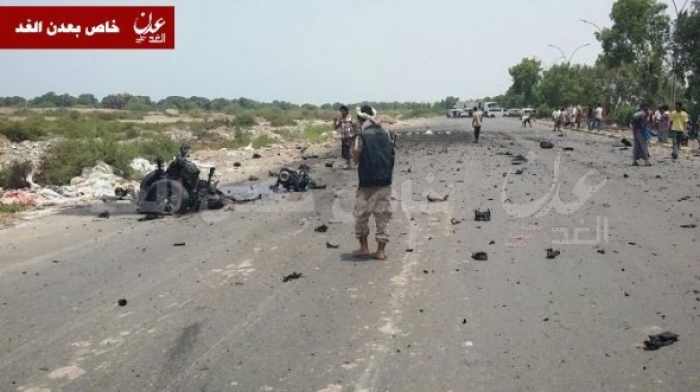 انفجار يستهدف مدرعات للقوات الإماراتية في عدن. .صورة