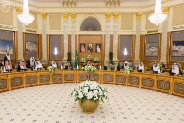 توضيح هام من وزارة العمل السعودية بشأن رسوم التأشيرات