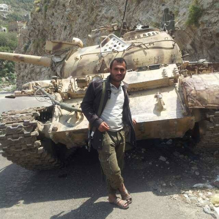 استشهاد ياسر الأثوري شقيق مدير موقع "صحافة نت" في معركة تحرير ثعبات بـ"تعز"