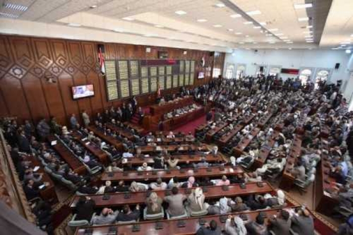 عاجل ..وزير الخارجية يكشف عن قرار للرئيس هادي بنقل البرلمان من صنعاء الى محافظة جنوبية