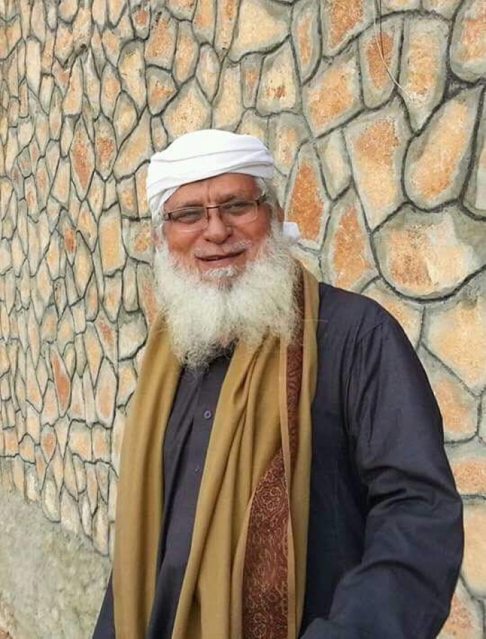 وفاة مسن يمني في منفذ الوديعة دهساً والسبب تأخر المعاملات .. (صورة)