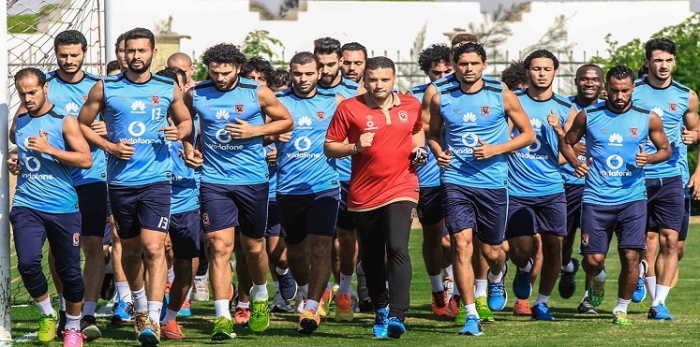 الأهلي المصري يكشف حقيقة مواجهة مانشستر يونايتد