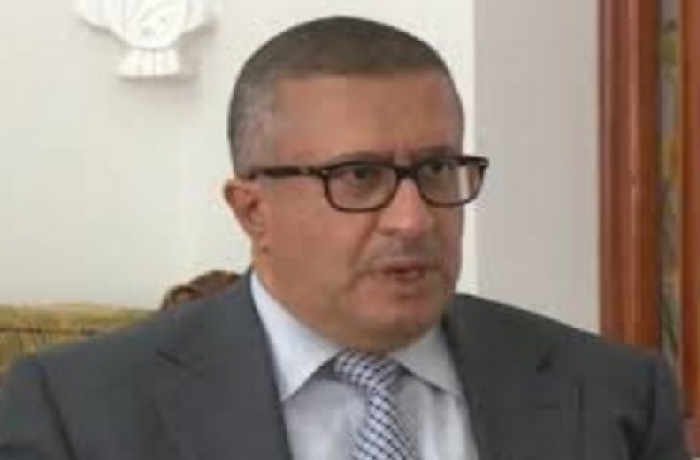 مستشار الرئيس هادي يكشف : ما يتم تداوله حول توقيع اتفاق لوقف إطلاق النار في سلطنة عمان الليلة هو خبر عار عن الصحة ولا أساس له