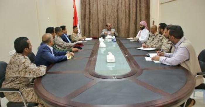 نائب الرئيس يلتقي اللجنة المكلفة بالنزول إلى ميناء الوديعة