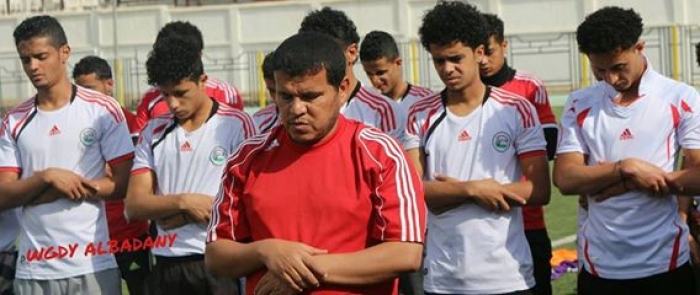 مدرب اليمن يفجع بوفاة عمه .. تعازينا