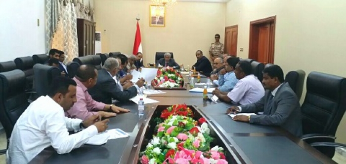 نائب رئيس الوزراء يشدد على ضرورة التعاون بين الوزارات لمواجهة وباء " الكوليرا "