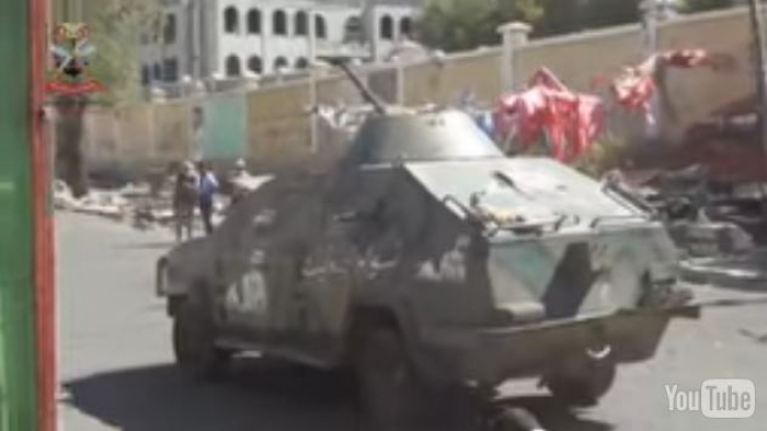 شاهد..الجيش الوطني يحاصر الميليشيات الانقلابية داخل القصر الجمهوري في تعز (فيديو)
