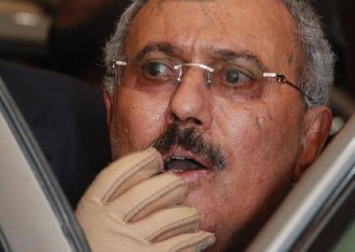علي عبدالله صالح يكشف عن المكان الذي كان يتواجد فيه لحظة قصف القاعة الكبرى وحقيقة مقتل نجله خالد "فيديو"