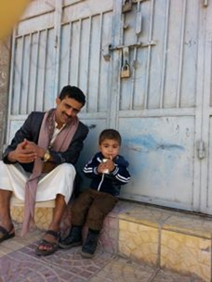 مقلد صوت المخلوع "عيسى العذري" يعود للظهور مجدداً بعد إختطافه من قبل الحوثيين ويدلي بتصريح مثير