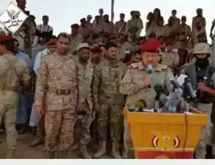 معلومات تنشر لأول مرة عن الضابط الذي أرسل الإحداثيات لقصف القاعة الكبرى في صنعاء.. (صورة)