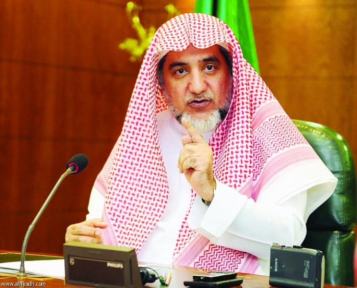 وزيرسعودي يحذر من تشيع يُفضي باليمنيين إلى "نزع صفة السُنّة"