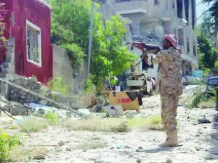 «الشرعية» تتقدم في صنعاء وتعز والبيضاء وقتلى الانقلابيين بالعشرات