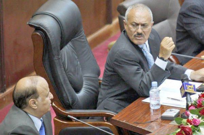 الرئيس هادي يخرج صالح عن طوره وناشطون يتوقعون الضربة القاضية التي ستقسم ظهر صالح