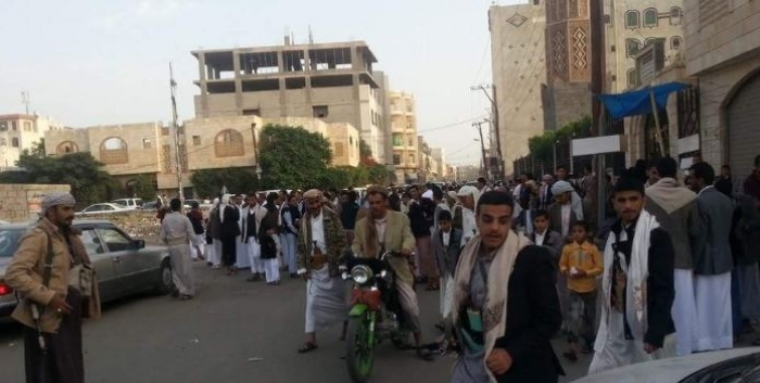 الحوثيون يحدثون فتنة طائفية في أحد مساجد صنعاء بعد أسبوع واحد من حادثة مسجد حجر
