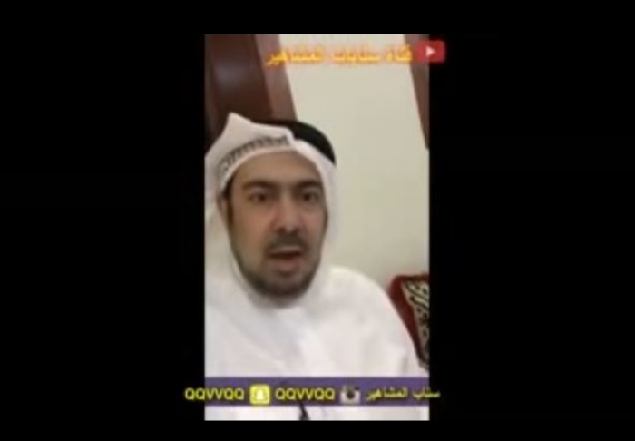 شاهد بالفيديو دهشة فنان خليجي شهير بعد تذوقه الأكل اليمني