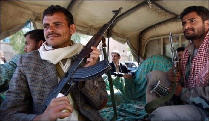 عاجل : قبيلة_يمنية_جديدة تنسحب من صفوف الحوثيين إثر مقتل اثنين من أبنائها برصاص قيادي حوثي!