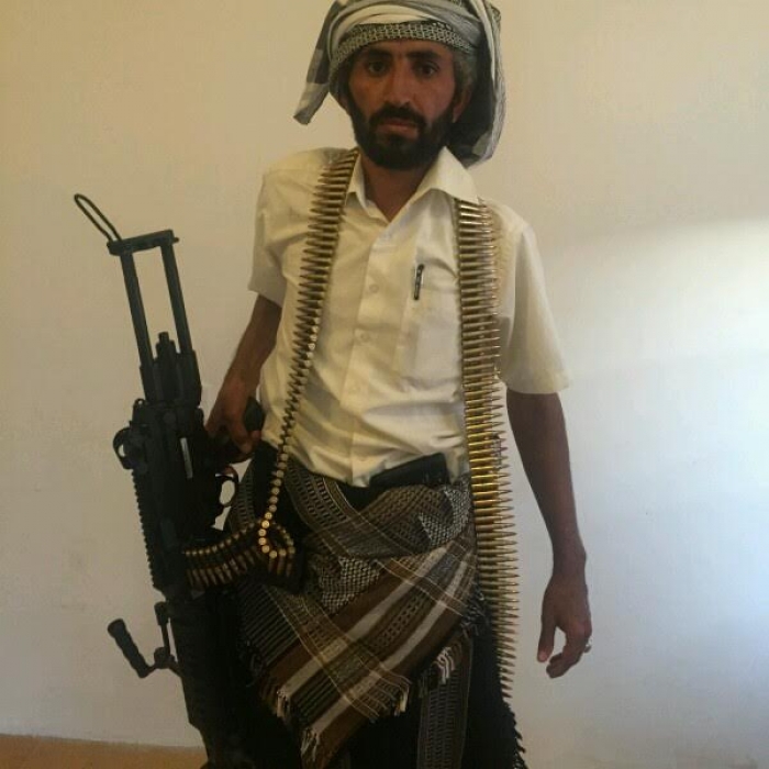 نجاة زعيم قبلي مناوئ للحوثيين في البيضاء باستهداف سيارته بلغمٍ أرضي