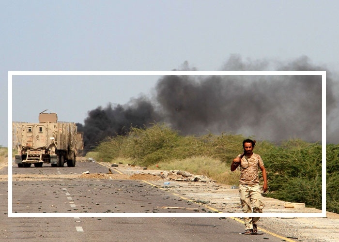 قوات الجيش والمقاومة تسيطر على الطريق الرئيسي الرابط بين المخا-الخوخة