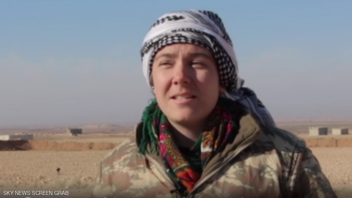 قصة كاتبة بريطانية تحولت إلى مقاتلة ضد داعش