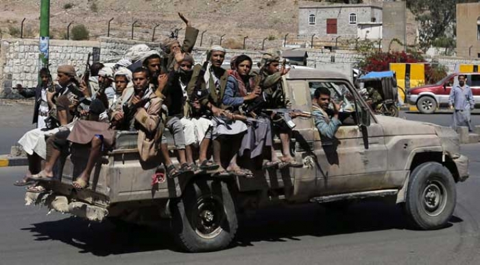 قتلى في اشتباكات بصنعاء بين قوات تتبع المخلوع ومليشيات عبدالخالق الحوثي والسبب سوق "علي محسن"