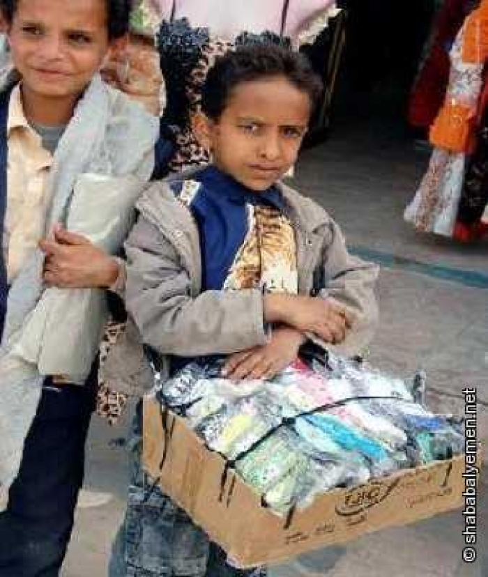 اندفاع قوي من الأطفال إلى شوارع صنعاء بعد الجوع الشديد (تقرير)