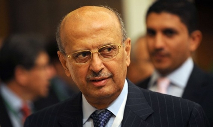 الرئيس السابق صالح يخرق حظر السفر: وزير خارجية صالح يفاوض الاتحاد الأوروبي لتبني خطة كيري (تفاصيل)