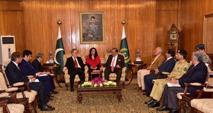 الرئيس الباكستاني يؤكد دعم بلاده لشرعية الرئيس عبد ربه منصور هادي