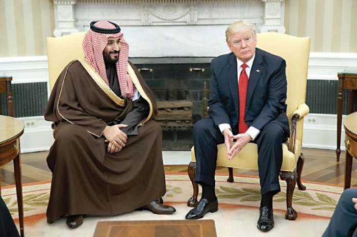 ماذا طلب "ترامب" من السعودية مقابل تدخل_أمريكي_حاسم في الحرب باليمن وصفقة أسلحة جديدة للرياض؟!