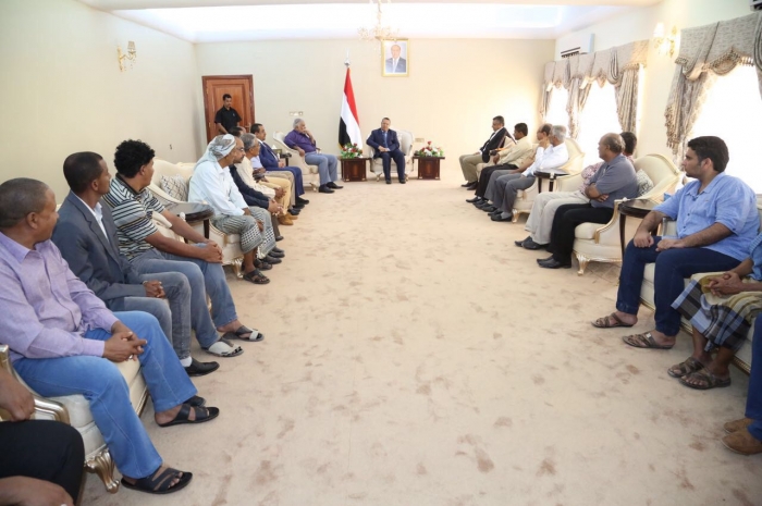ﺭﺋﻴﺲ ﺍﻟﻮﺯﺭﺍﺀ يوجه بدفع 49 مليون ريال لإنجاز مشروع الصالة الرياضية لنادي وحدة عدن