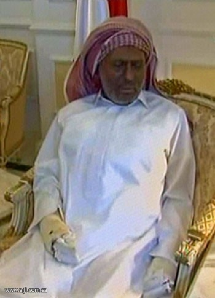 السفير السعودي بصنعاء: لهذا قمنا بعلاج صالح بعد حادثة "النهدين"!
