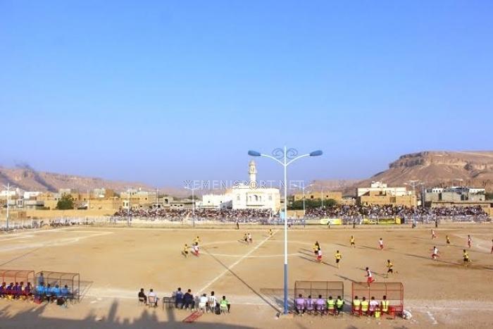 بهاتريك عبدالمانع الشعب يفوز على عينات في ذهاب دور الثمانية لكأس حضرموت