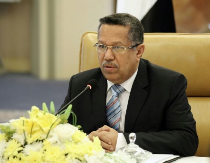 الرئيس هادي يطلب من رئيس الوزراء مغادرة القاهرة والتوجه الى الرياض فوراً