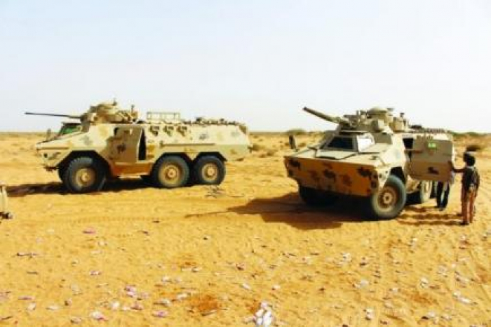 الجيش اليمني يقتحم معسكر خالد بن الوليد