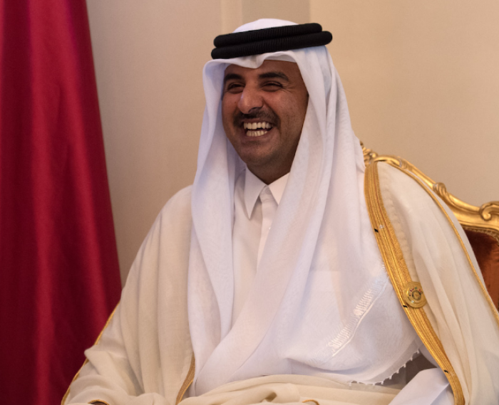 «شاهد» بينهم أمير قطر .. تعرّفوا على 8 رؤساء دول أعمارهم أقلّ من (40 عاماً)