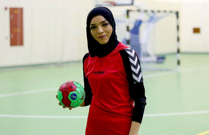تقول " انا مثل علاء الصاصي .."  نسيم الثوابي : أول رياضية يمنية تحترف في دولة خليجية وتلعب لمنتخبها الوطني بجنسيتها الجديدة