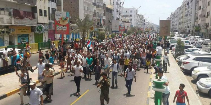 عودة دعوات الانفصال.. هل تخلى جنوبيو اليمن عن دعم الحكومة الشرعية؟