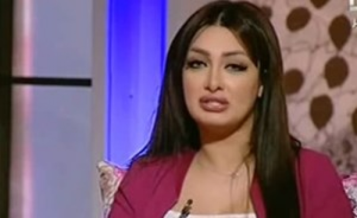 شاهد بالفيديو.. مذيعة مصرية تنصح الازواج بالاكثار من العلاقات الحميمية "دة سكر الحياة "