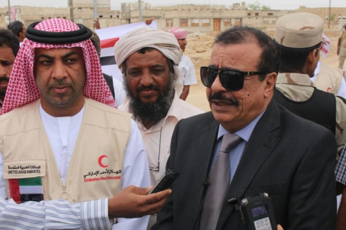 محافظ محافظة حضرموت برفقة مسؤولين ومشائخ قبائل يغادرون إلى " أبو ظبي "