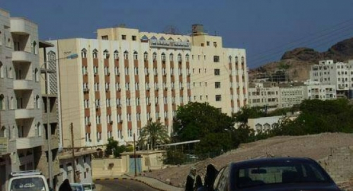 إعادة فتح ديوان المحافظة في عدن بعد أسبوع من إغلاقه إحتجاجا على إقالة الزبيدي