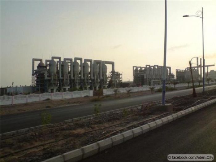 محطات الكهرباء في عدن مهددة بالتوقف خلال ساعات