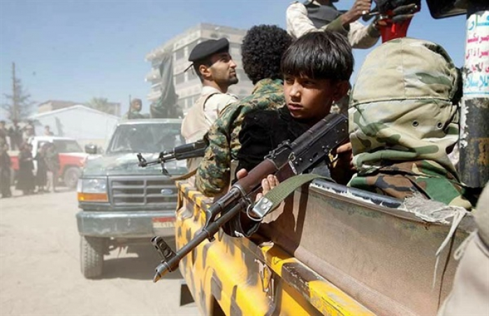 مسؤوا حكومي يتهم الحوثيين بنهب 63 سفينة إغاثية