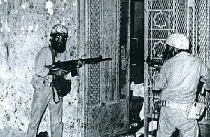 شاهد : صور تعرض لأول مرة لحادثة اقتحام الحرم المكي 1979 (شاهد)