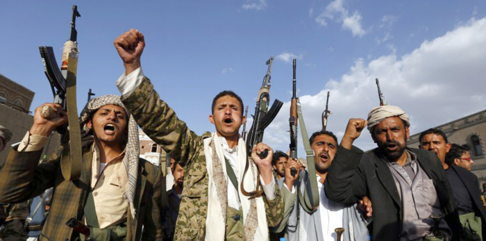 الحوثيون يتضامنون مع قطر وصالح يؤيد قرارات السعودية