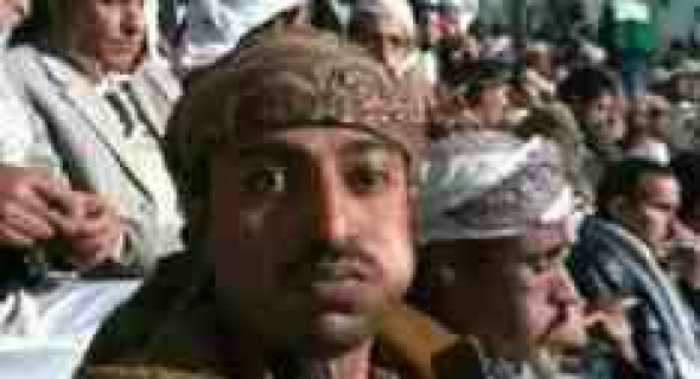 جماعة الحوثيين تصفي أحد قياداتها بالرصاص في تعز.. الاسم والصورة