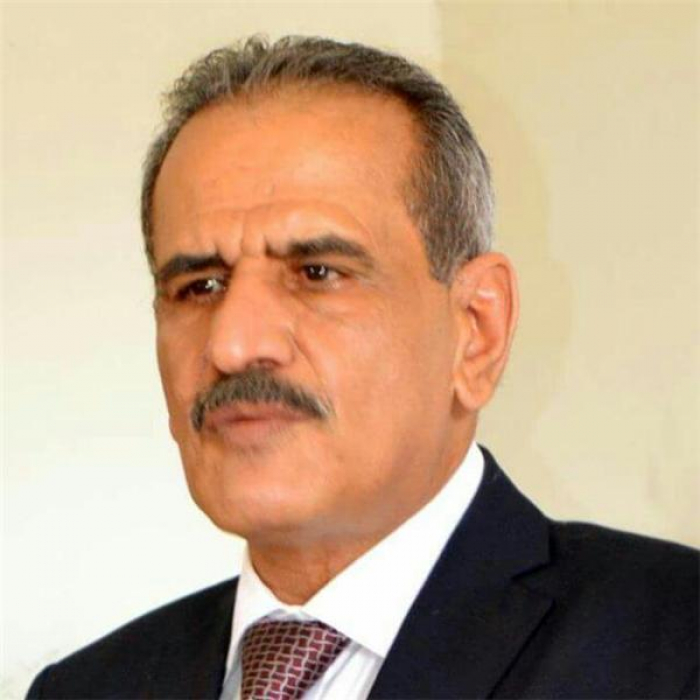 جنود يبسطون على حرم مدرسة بدار سعد .. ووزير التربية يناشد السلطة المحلية