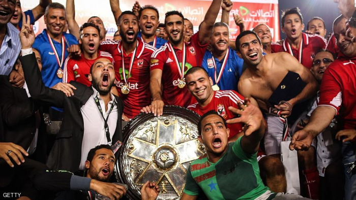 الأهلي المصري يفلت من فخ الهزيمة في ليلة الاحتفال باللقب