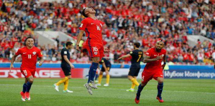 كأس القارات.. تشيلي تصعد للدور قبل النهائي بالتعادل مع أستراليا 1 / 1 (فيديو وصور)