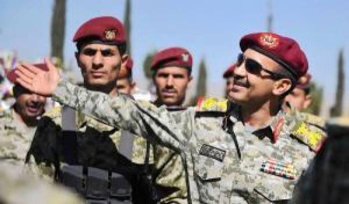 مصادر "غربية" تكشف عن الشخصية التي تروج لاكاذيب عودة نجل المخلوع " تفاصيل "