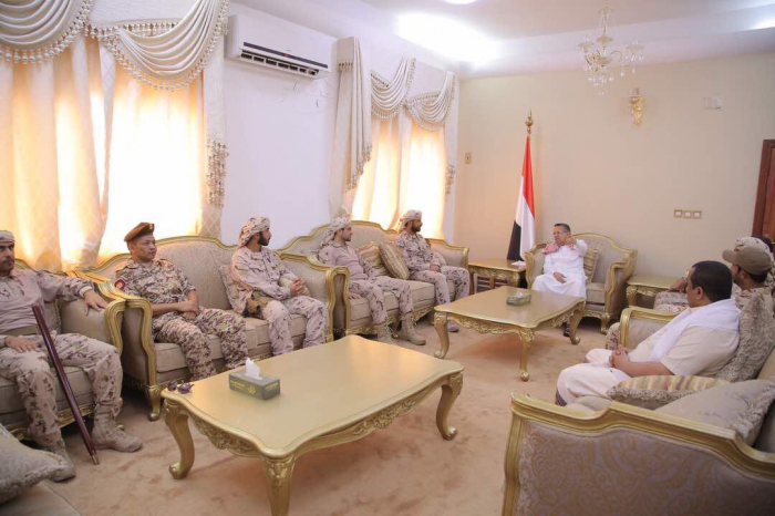 رئيس الوزراء يستقبل قادة قوات التحالف العربي في عدن