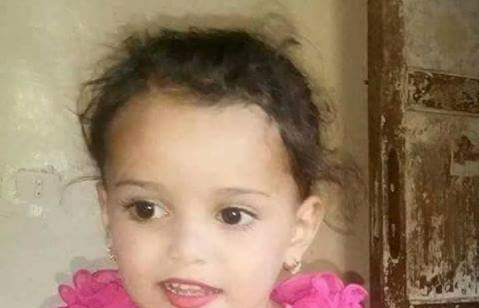 تشييع جثمان الطفلة رنا المطري بعد تنفيذ حكم الإعدام بحق قاتلها بميدان التحرير